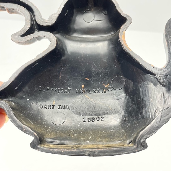 Vintage Retro Copper Dart Industries Tea Pot Wall Decor - Picture 3 of 8